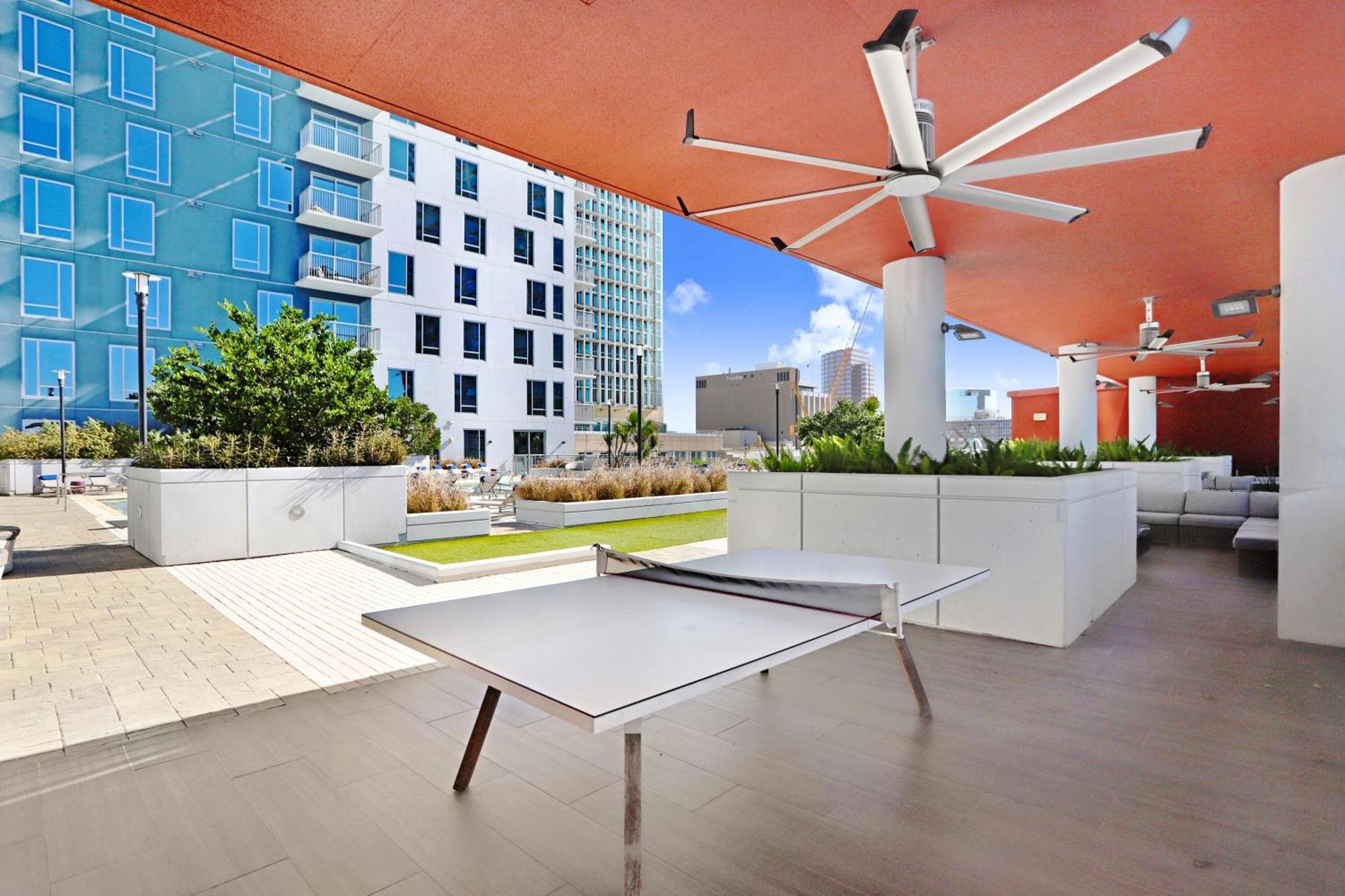 Downtown Tampa Gem 1-Bd W/Pool, Gym, & Sky Lounge Apartment Bagian luar foto