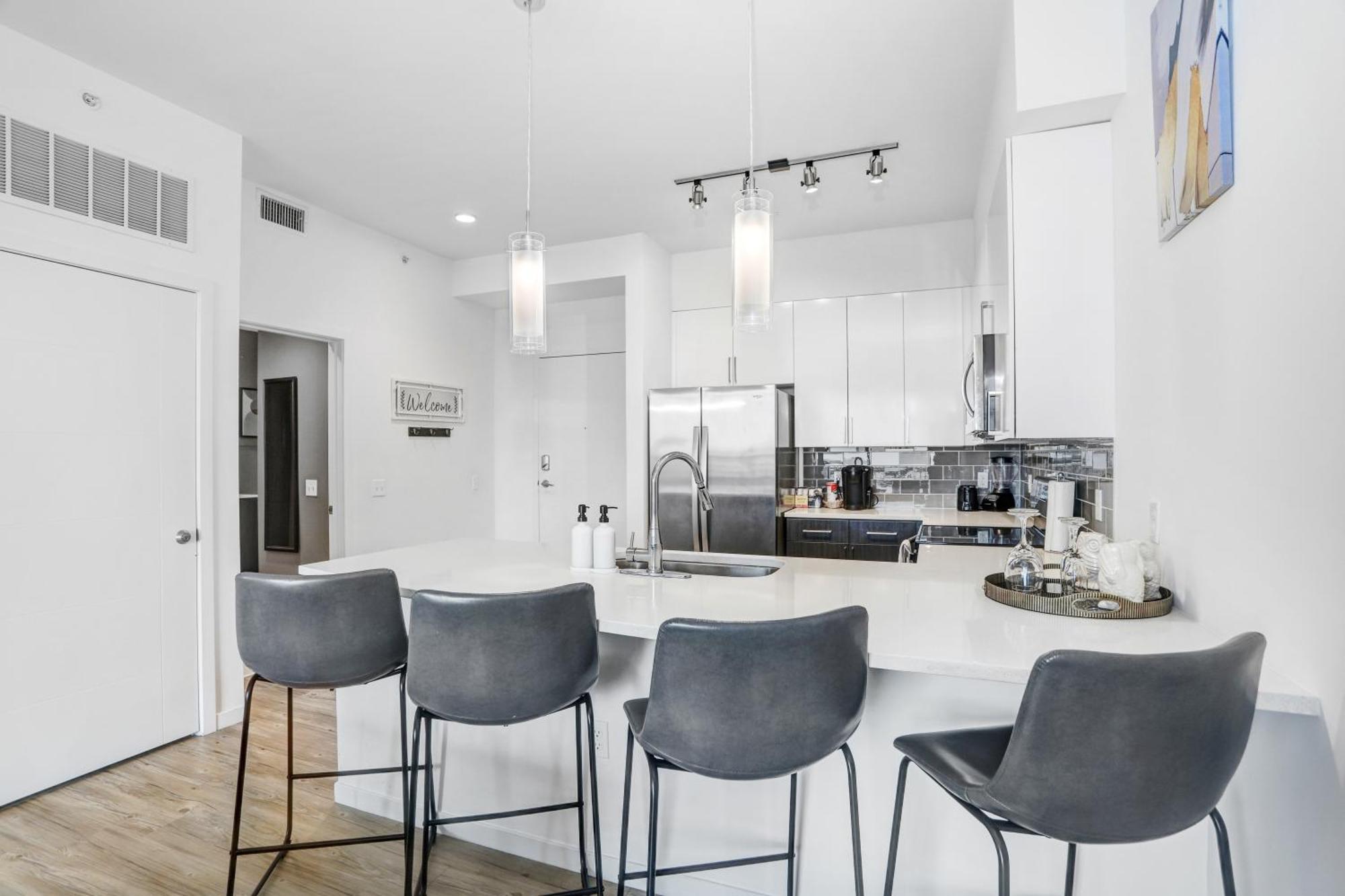 Downtown Tampa Gem 1-Bd W/Pool, Gym, & Sky Lounge Apartment Bagian luar foto